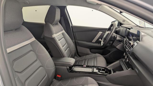 Citro&euml;n C4 PureTech 130 EAT8 Max 