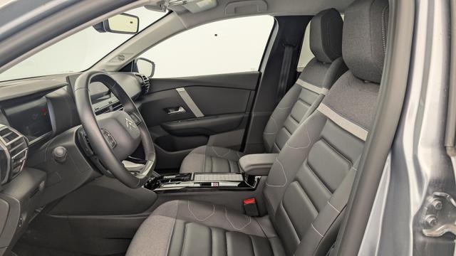 Citro&euml;n C4 PureTech 130 EAT8 Max 