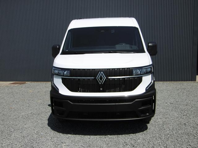 Renault Master Kastenwagen Extra L2H2 
