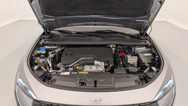 Peugeot 408 Hybrid 136 e-DCS6 Allure 