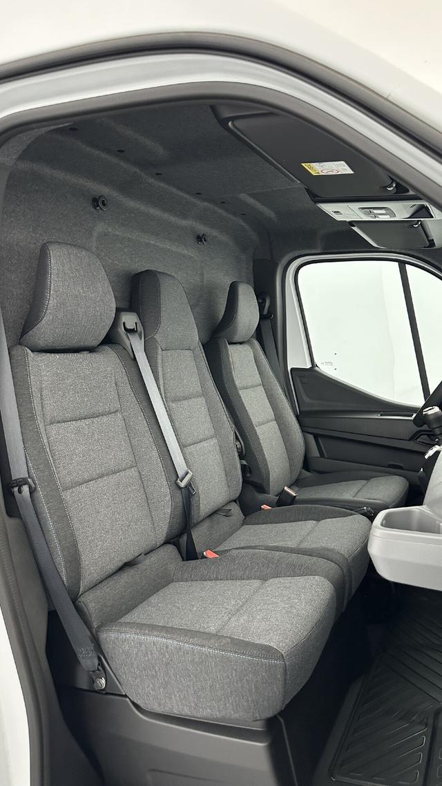 Renault Master Kastenwagen Extra IV 3500 L3H2 