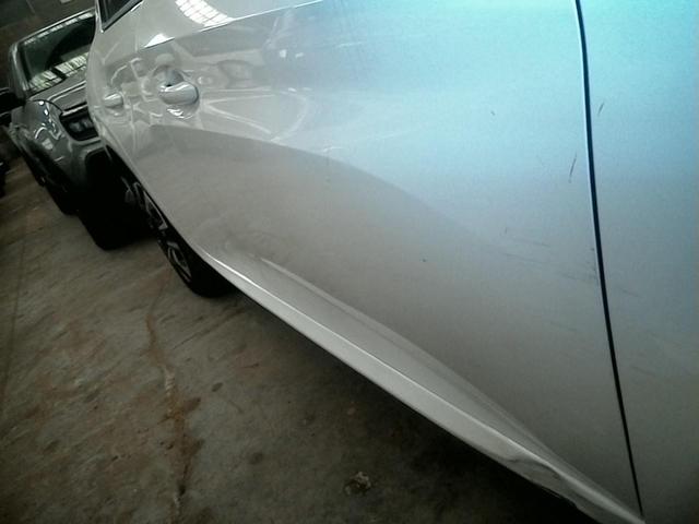 Peugeot e-208 Style 