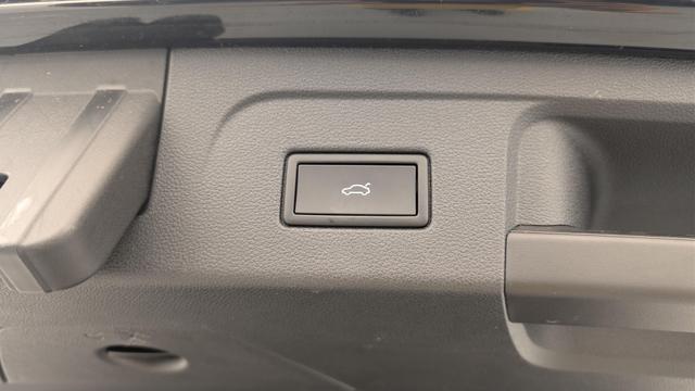 Volkswagen Touran 1.5 TSI EVO 150 BVM6 7pl VW Edition 