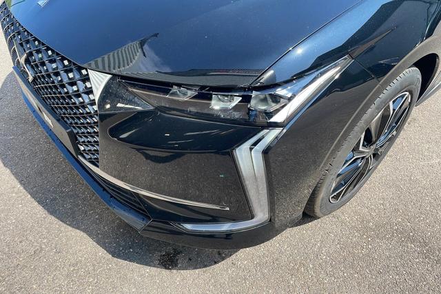 DS Automobiles 4 PureTech 130 EAT8 Rivoli 