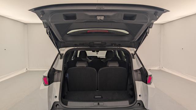 Peugeot 5008 HYBRID 145 CH E-DCS6 ALLURE 