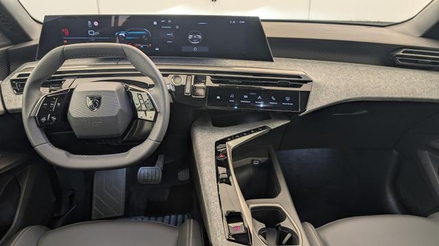 Peugeot 5008 HYBRID 145 CH E-DCS6 ALLURE 