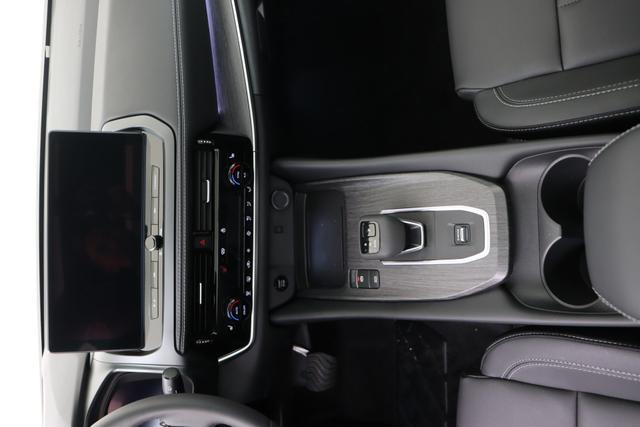 Nissan Qashqai Tekna + BOSE 