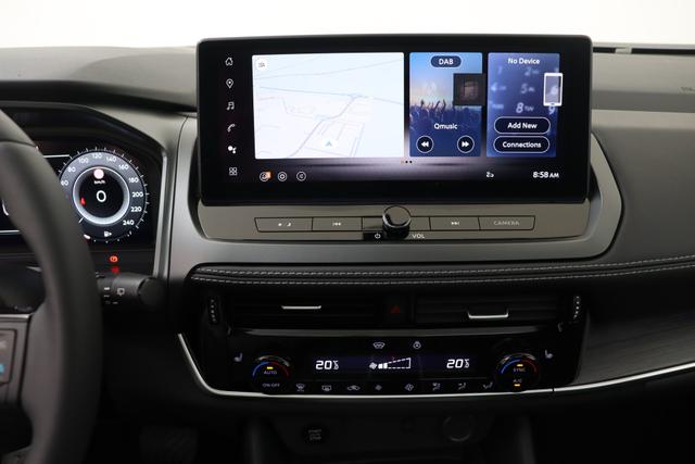 Nissan Qashqai Tekna + BOSE 