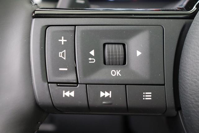 Nissan Qashqai Tekna + BOSE 