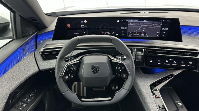 Peugeot 5008 GT III 