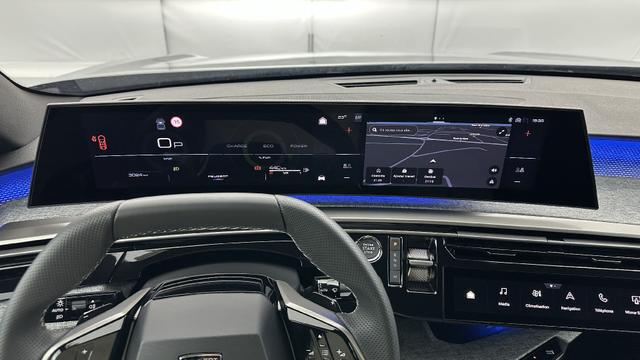 Peugeot 5008 GT III 
