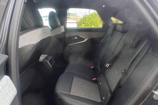 Peugeot 3008 Hybrid 145 e-DCS6 Allure 