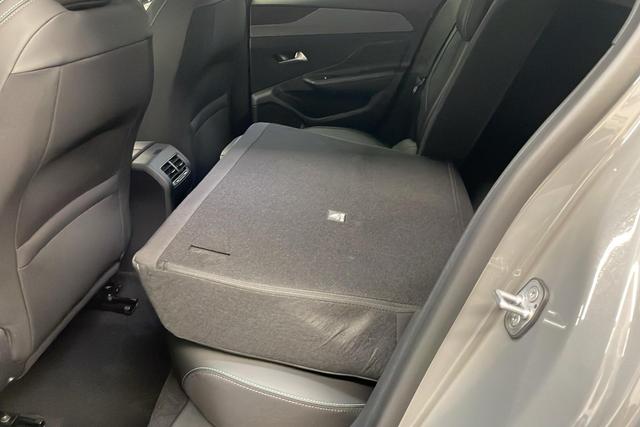 Peugeot 308 Hybrid 145 e-DCS6 Allure 