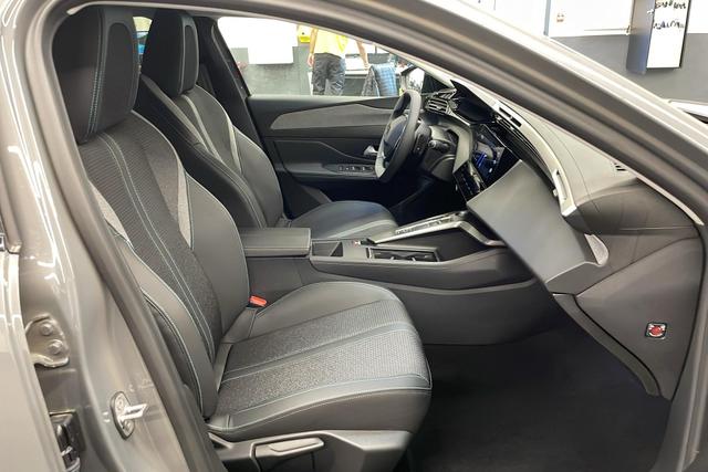 Peugeot 308 Hybrid 145 e-DCS6 Allure 