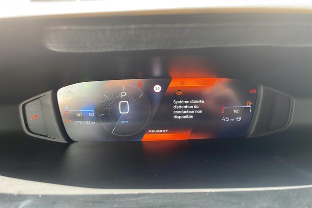 Peugeot 408 Hybrid 145 e-DCS6 Allure 