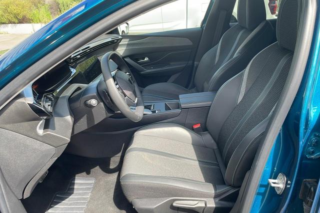 Peugeot 408 Hybrid 145 e-DCS6 Allure 