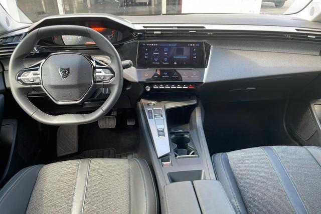 Peugeot 408 Hybrid 145 e-DCS6 Allure 