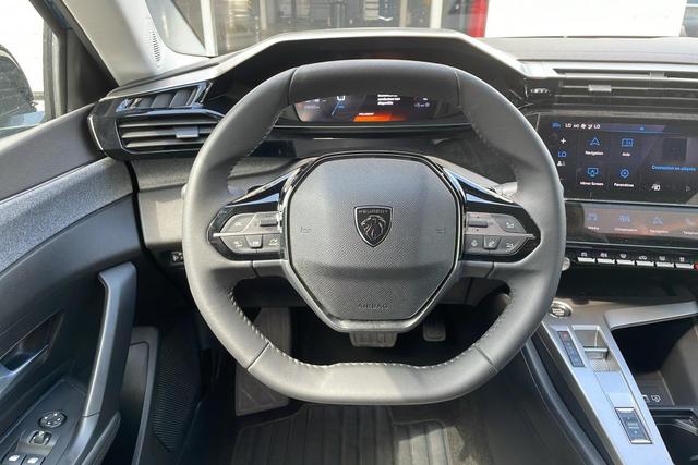 Peugeot 408 Hybrid 145 e-DCS6 Allure 