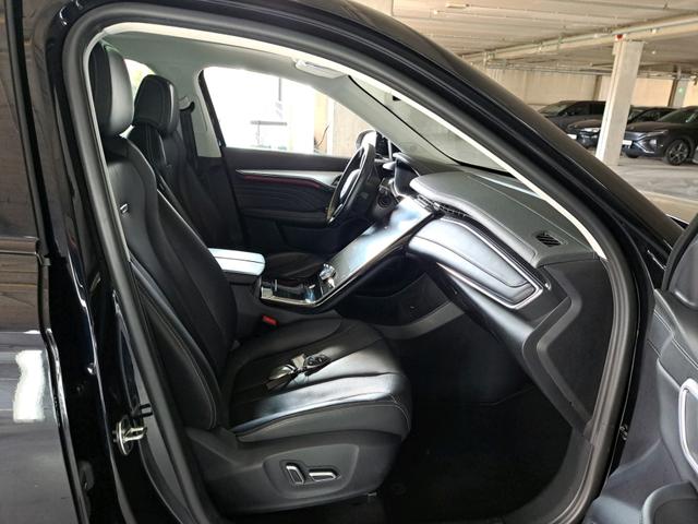 MG Marvel R Luxury 