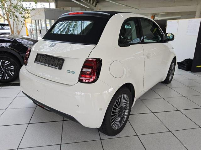 Fiat 500e 3+1 Cabrio 