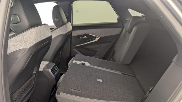 Peugeot 3008 Hybrid 145 e-DCS6 GT 