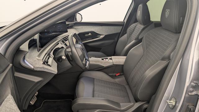 Peugeot 3008 Hybrid 145 e-DCS6 GT 