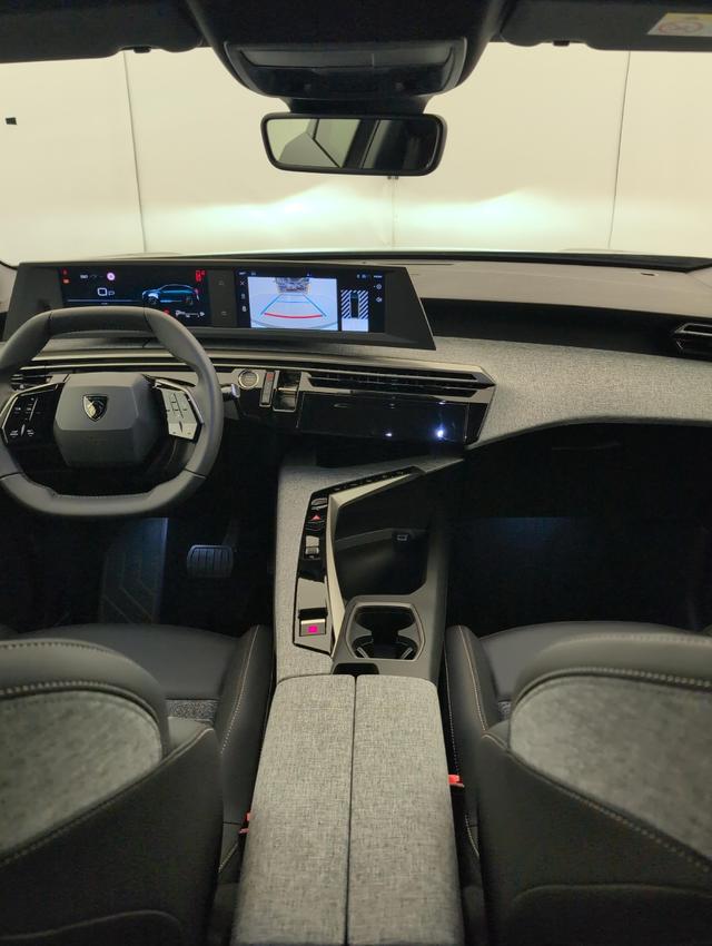 Peugeot 3008 Hybrid 145 e-DCS6 Allure 