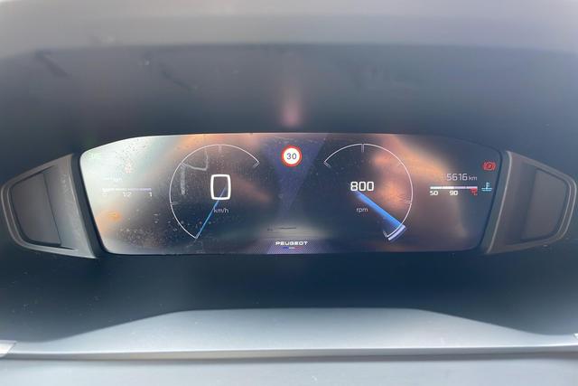 Peugeot 2008 100 S&S BVM6 Allure 