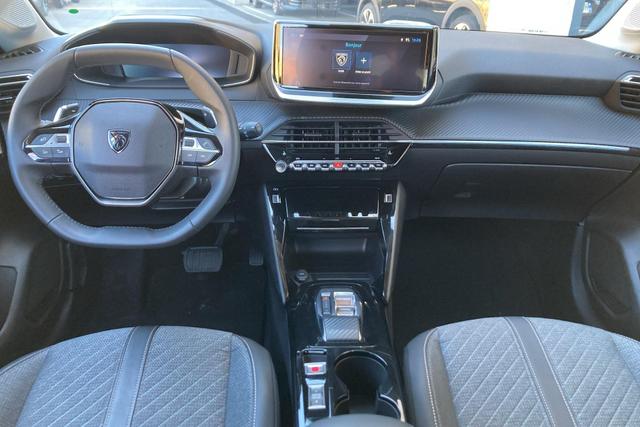 Peugeot 208 PureTech 100 S&S EAT8 Allure 
