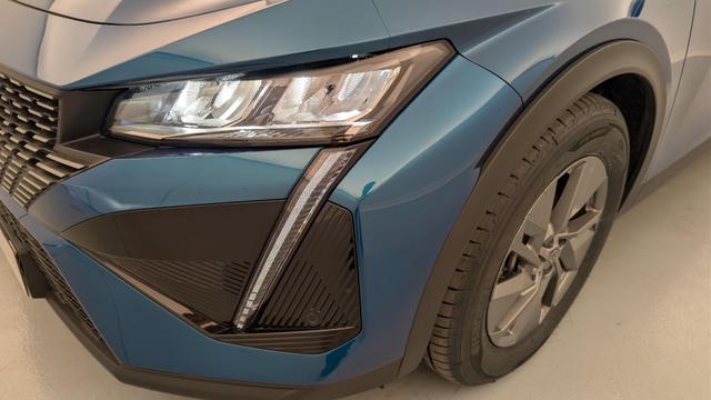 Peugeot 408 Hybrid 145 e-DCS6 Allure 