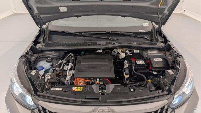 Peugeot 2008 50 kWh 136 ch Allure 