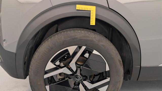 Peugeot 2008 50 kWh 136 ch Allure 