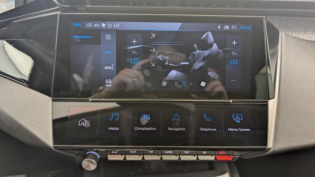 Peugeot 408 Hybrid 145 e-DCS6 Allure 