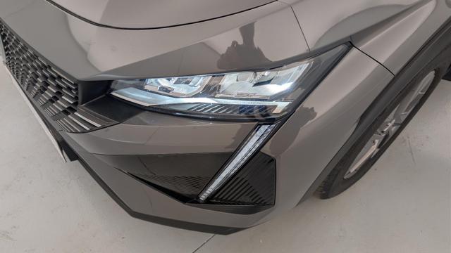 Peugeot 408 Hybrid 145 e-DCS6 Allure 