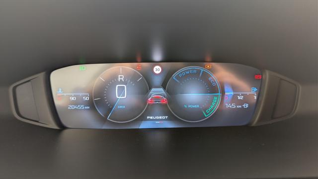 Peugeot 408 Hybrid 145 e-DCS6 Allure 