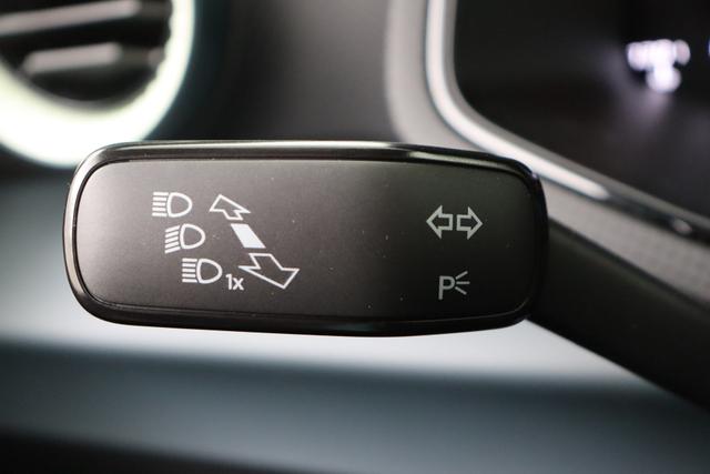 Seat Arona Play Plus 