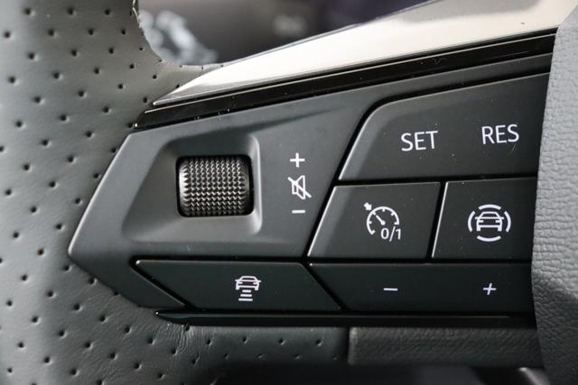 Seat Arona Play Plus 