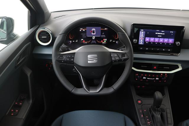 Seat Arona Play Plus 