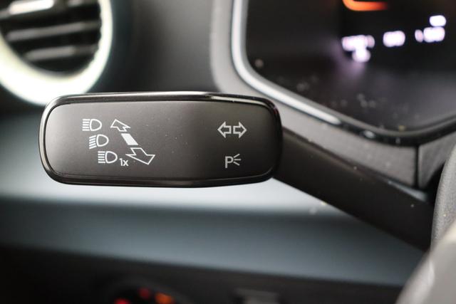 Seat Arona Play Plus 
