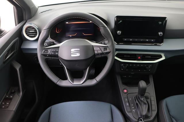 Seat Arona Play Plus 