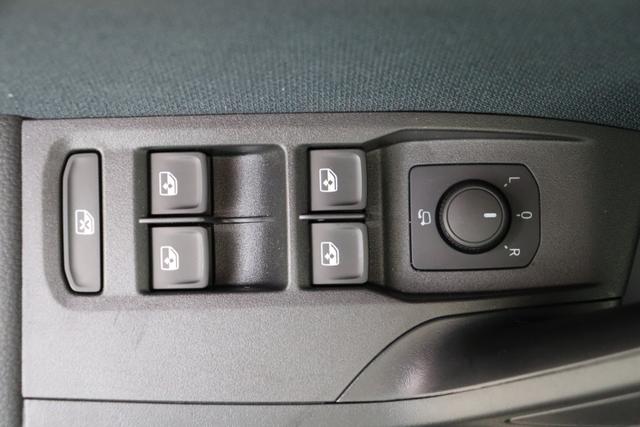 Seat Arona Play Plus 