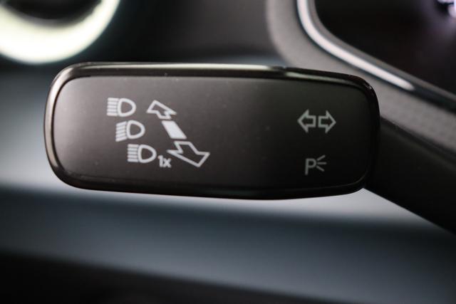 Seat Arona Play Plus 