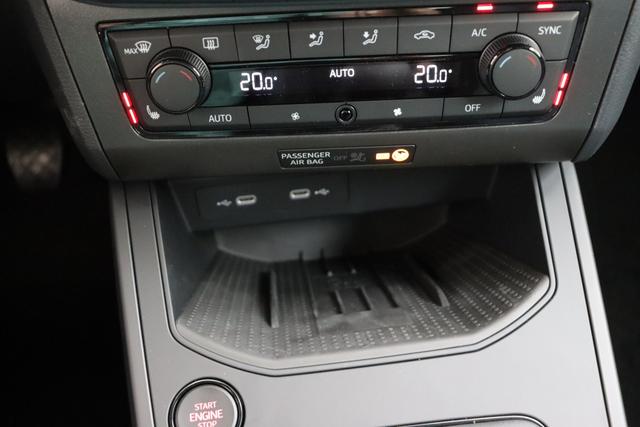 Seat Arona Play Plus 