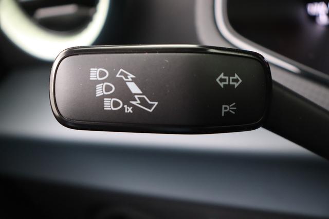 Seat Arona Play Plus 