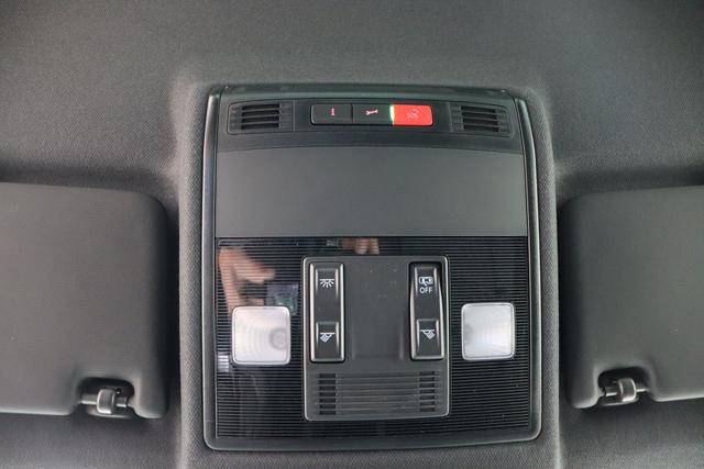 Seat Arona Play Plus 