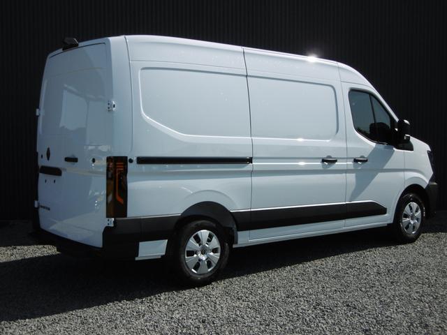 Renault Master Kastenwagen Extra L2H2 