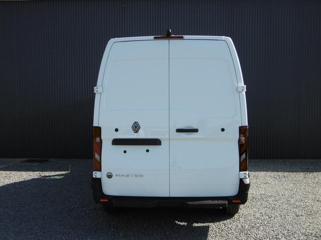 Renault Master Kastenwagen Extra L2H2 