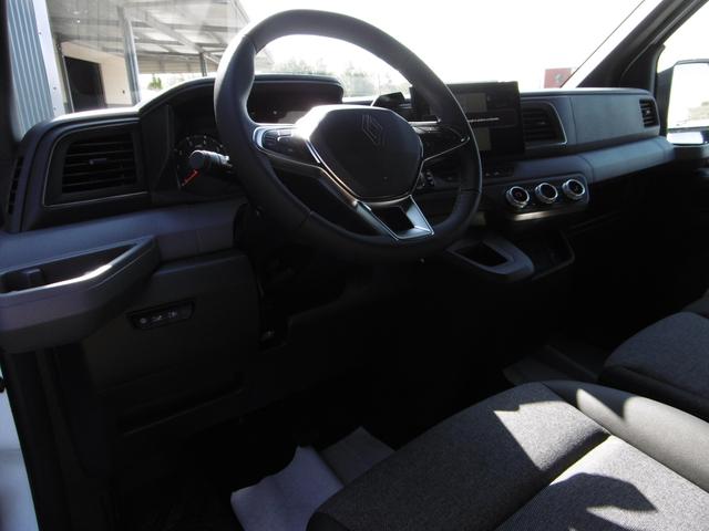 Renault Master Kastenwagen Extra L2H2 