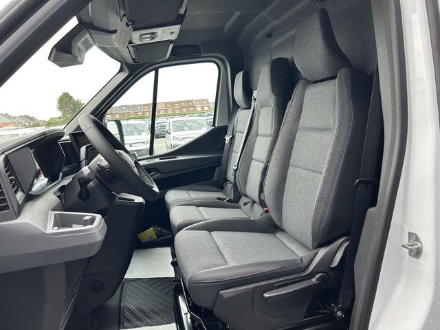 Renault Master Kastenwagen Extra L2H2 