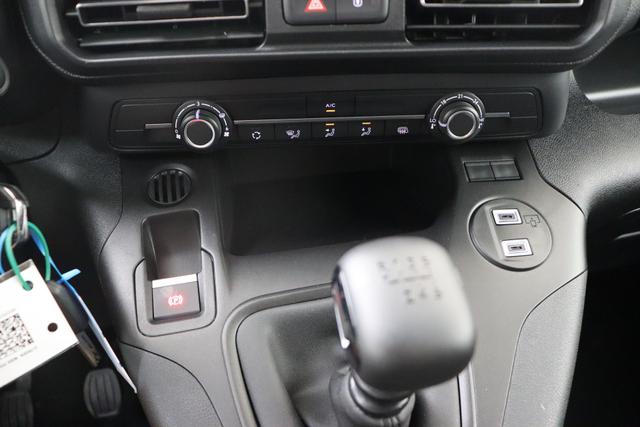 Citro&euml;n Berlingo Kastenwagen Van Maat M 